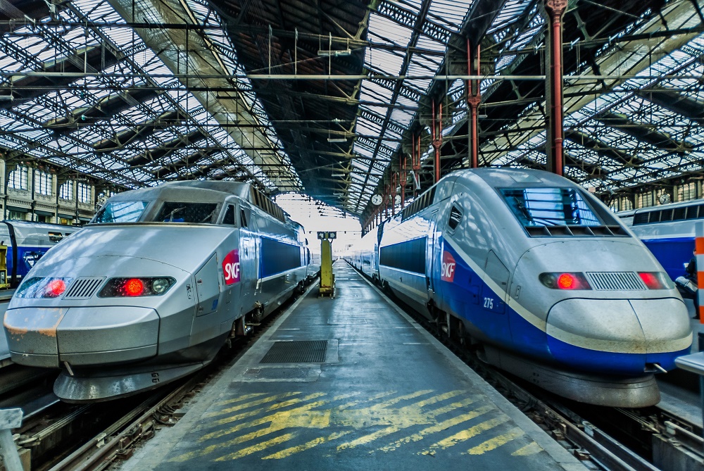 lyon tours en tgv